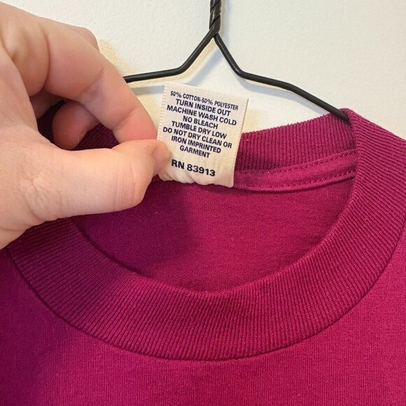 Vintage 1994 T-Shirt "Grandma's are Special Friends" Made in USA Size M Maroon - Picture 5 of 9